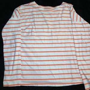 Old Navy long sleeve tee